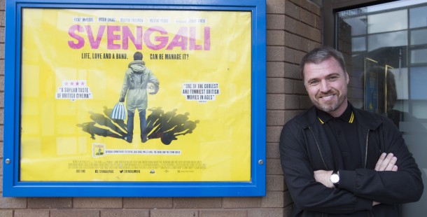 Jonny Owen (medium) 